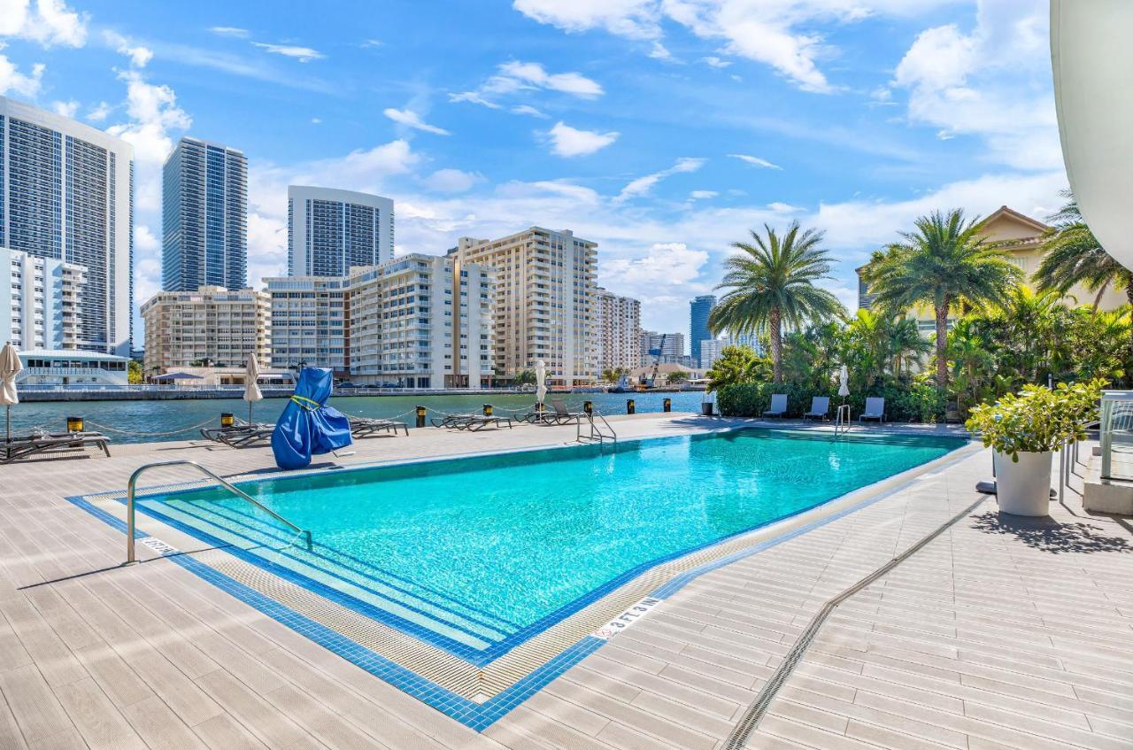 Beachwalk Resort - Vip Tower - Oceanview Unit 3 Bedroom & 3 Bathroom Hallandale Beach Exteriör bild