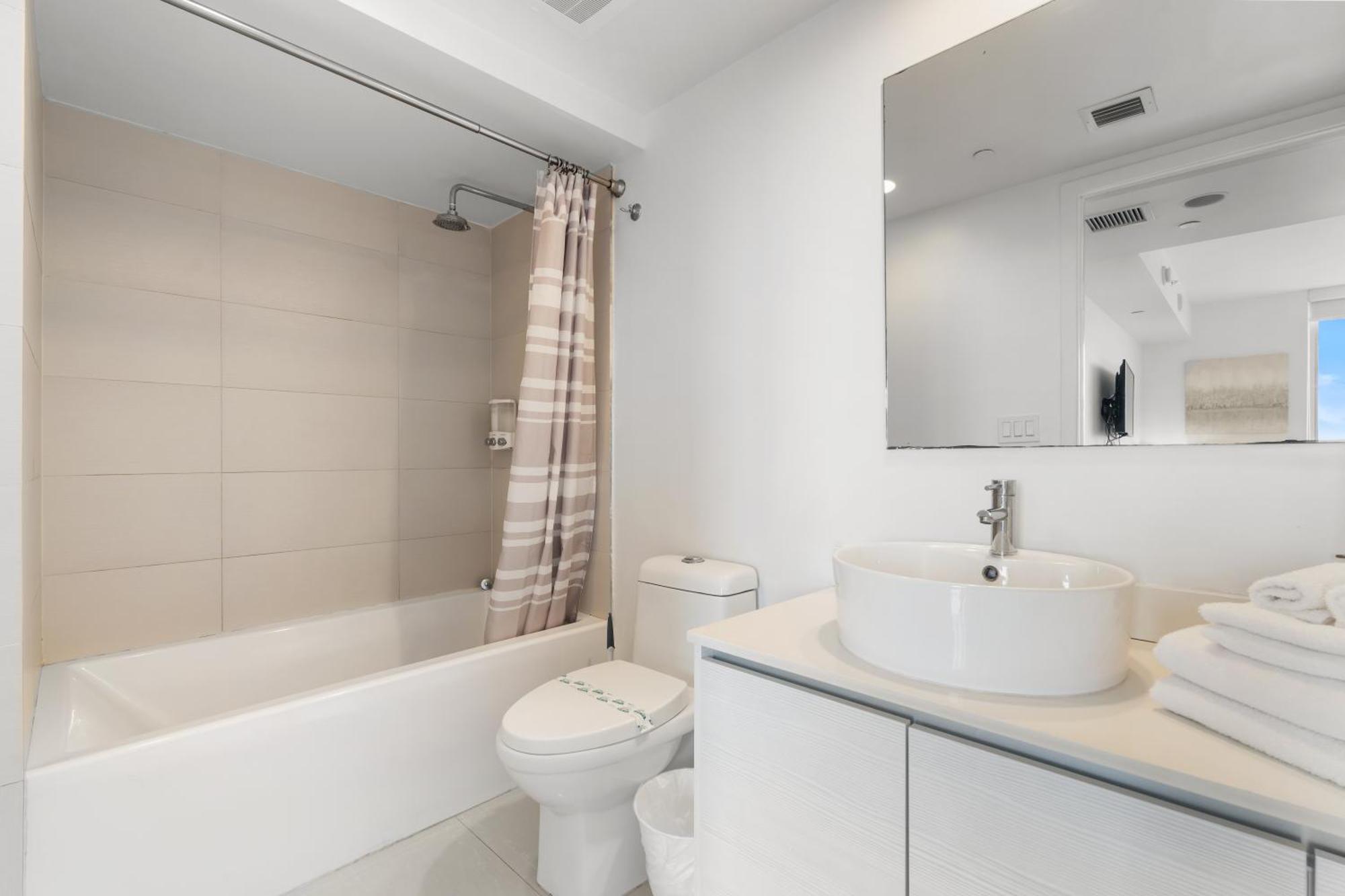 Beachwalk Resort - Vip Tower - Oceanview Unit 3 Bedroom & 3 Bathroom Hallandale Beach Exteriör bild